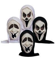 Хелуин костюми, маски и артикули