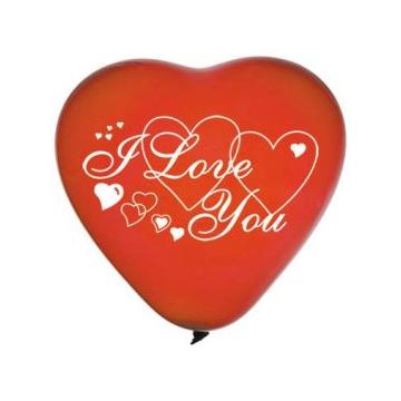 Балон с формата на сърце и надпис " I love you "